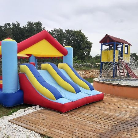 Holiday Park Village Jelovci Kringa Zewnętrze zdjęcie