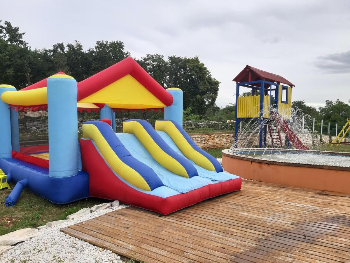 Holiday Park Village Jelovci Kringa Zewnętrze zdjęcie