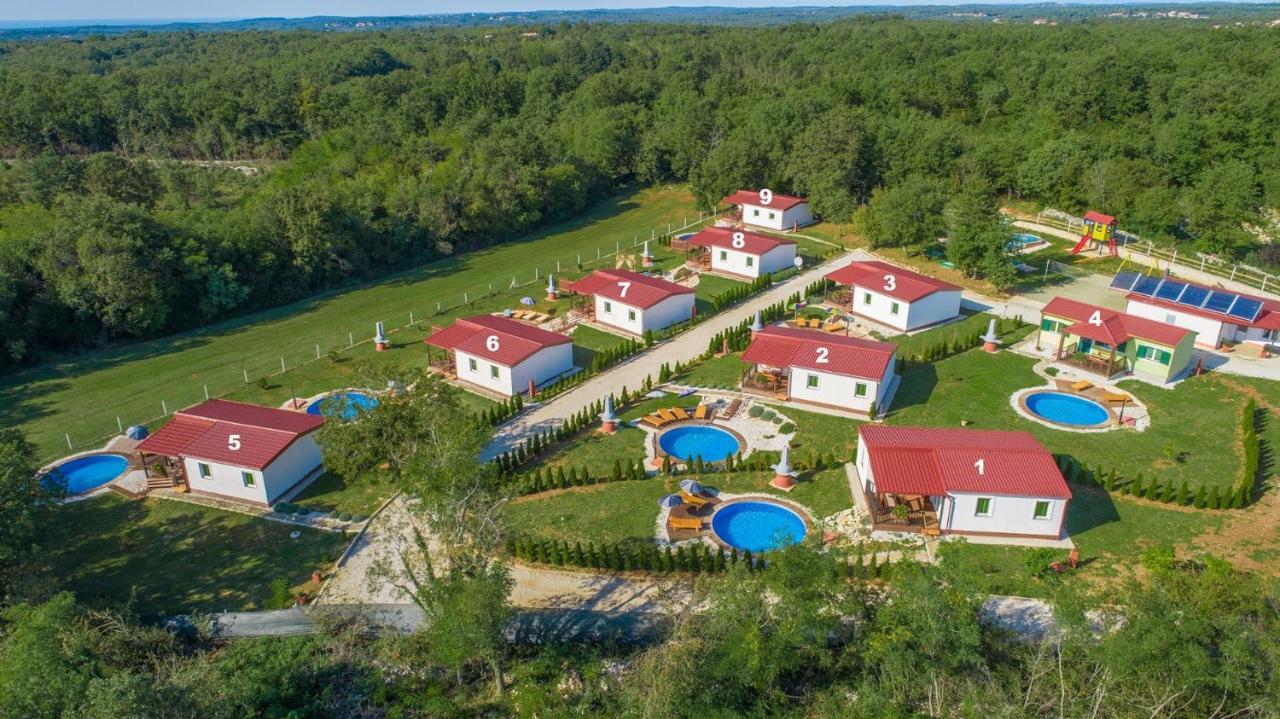 Holiday Park Village Jelovci Kringa Zewnętrze zdjęcie