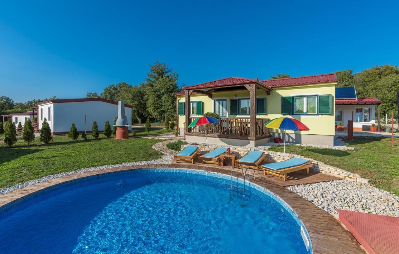 Holiday Park Village Jelovci Kringa Zewnętrze zdjęcie