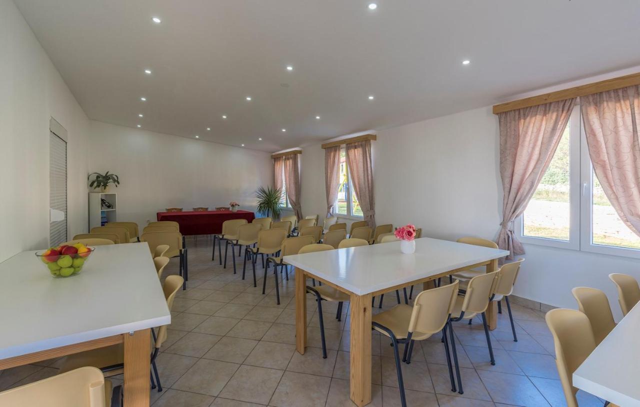 Holiday Park Village Jelovci Kringa Zewnętrze zdjęcie