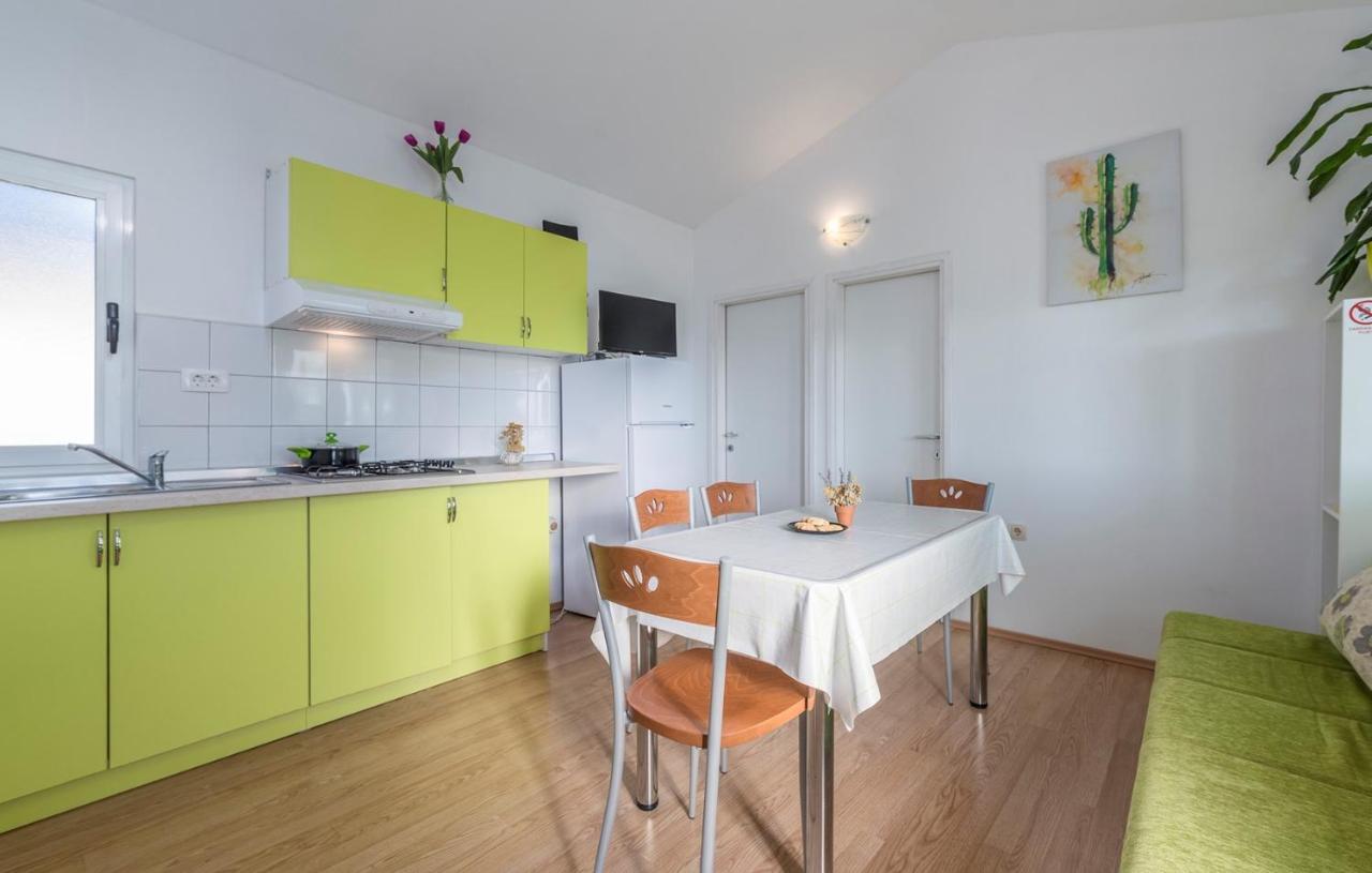 Holiday Park Village Jelovci Kringa Zewnętrze zdjęcie