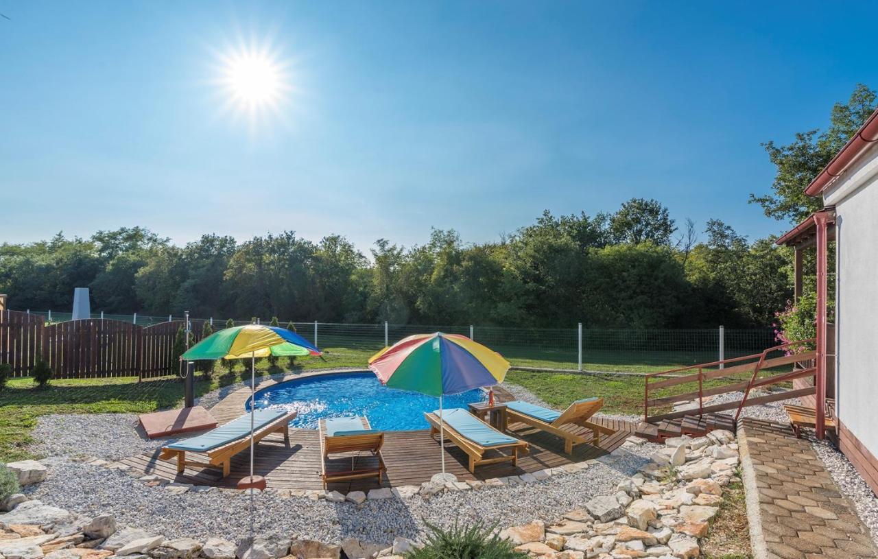 Holiday Park Village Jelovci Kringa Zewnętrze zdjęcie